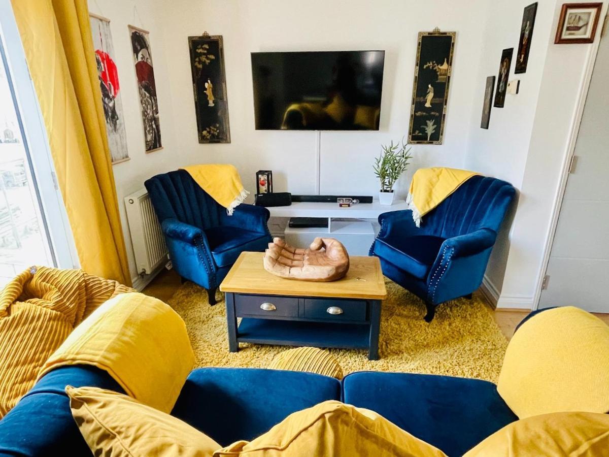 Captains Rest - 2 Bedroom Apartment In The Heart Of 布里克瑟姆 外观 照片