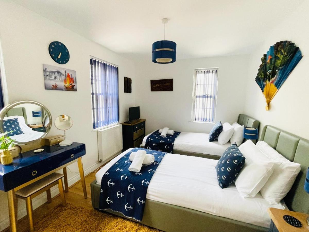 Captains Rest - 2 Bedroom Apartment In The Heart Of 布里克瑟姆 外观 照片